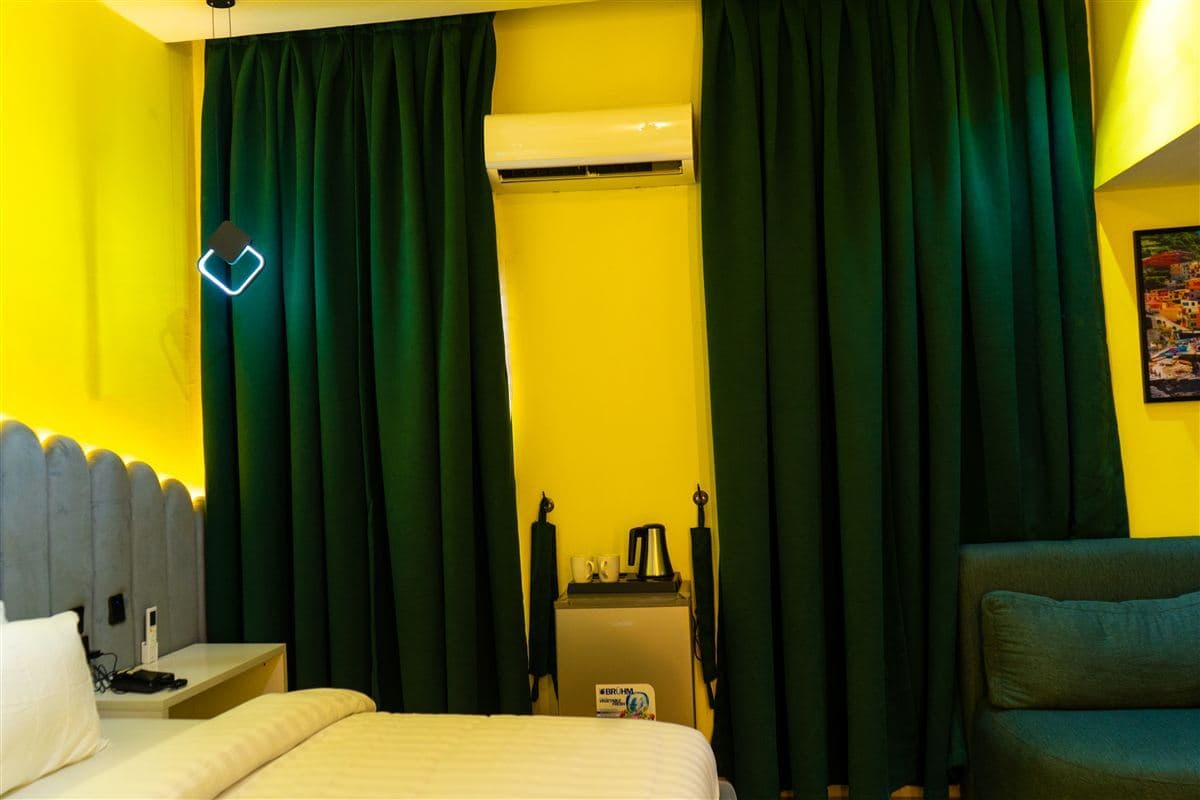 Executive Room